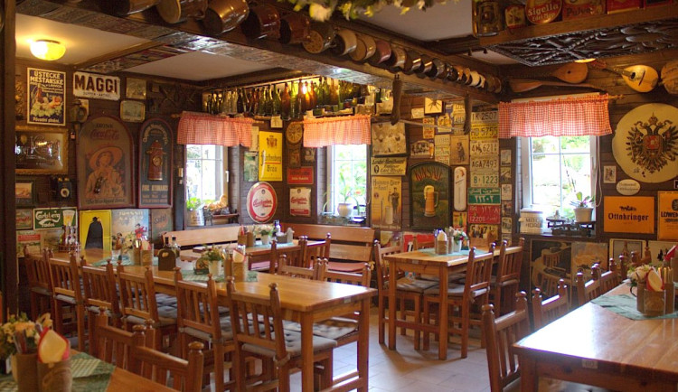 Hospody, hospůdky, kavárny, cukrárny...