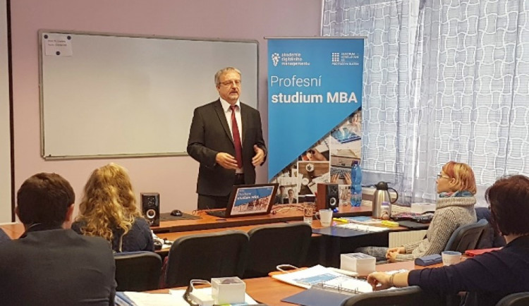 Jak získat, rozvíjet a udržet nejlepší lidí? Odpovědi nabídne sobotní seminář v Olomouci