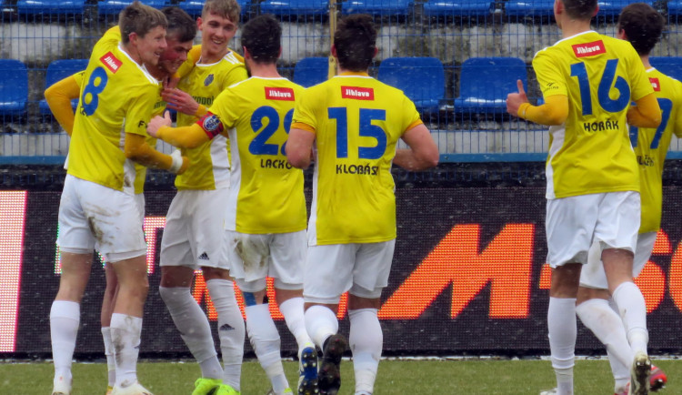 Trochu to dřelo, ale postup do dalšího kola MOL Cupu je splněn. Vysočina vyhrála ve Žďáře nad Sázavou 4:2