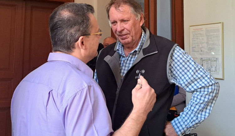 Nejvyšší soud potvrdil podmínku muži, který mluvil o zabíjení pacientů s covidem a tajně je natáčel v nemocnici