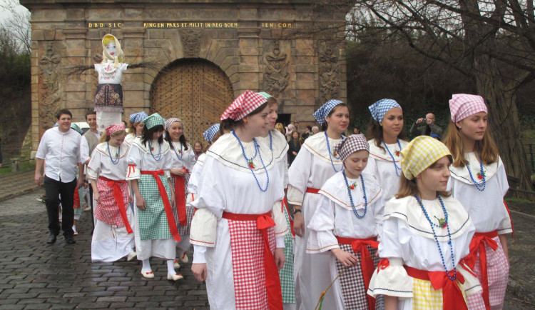 Praha 6 upálí Moranu a začne s oslavou Velikonoc