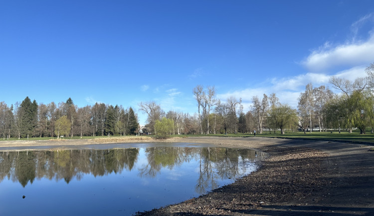 Bagr prošel velkou údržbou. Poprvé po 25 letech