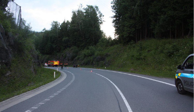 Motocyklista se vážně zranil při nehodě na Frýdecko-Místecku
