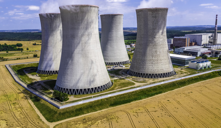 Jsme připraveni vzdělávat experty pro provoz nových jaderných bloků, říká rektor Západočeské univerzity