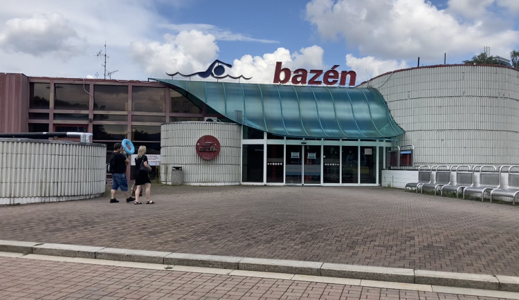 Liberecký bazén bude rekonstruovat firma Metrostav DIZ