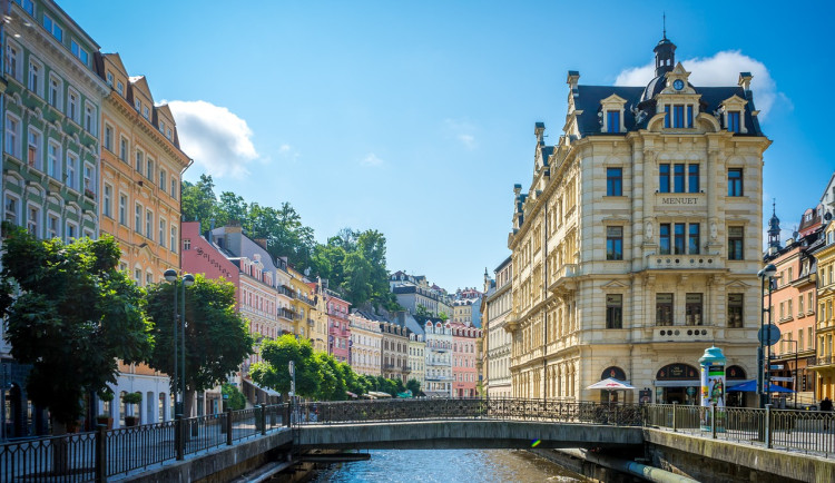 Karlovy Vary rozzáří příští měsíc Festival světla