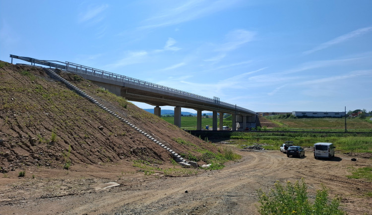 Polovina dlouho očekávaného obchvatu Klatov se otevře 1. září, zbytek až na konci listopadu