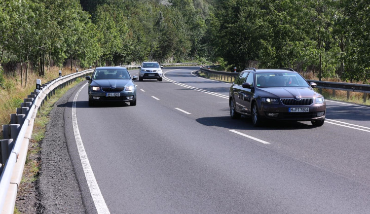 Dvojice nových staveb významně vylepší provoz na frekventovaných silnicích v Plzeňském kraji