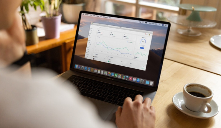 Freelanceři v Česku: Průměrný roční plat přesahuje milion korun