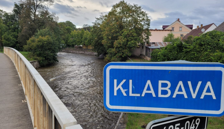 Povodňová aktivita je v Plzeňském kraji pouze na Klabavě v Nové Huti