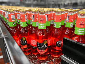 Novou automatizovanou stáčecí linku na skleněné obaly za 700 milionů korun zprovoznil pivovar Plzeňský Prazdroj