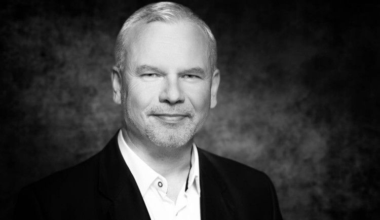 Zesnulý hrádecký starosta Josef Horinka získal za projekt Dům seniorů ocenění křišťálové srdce