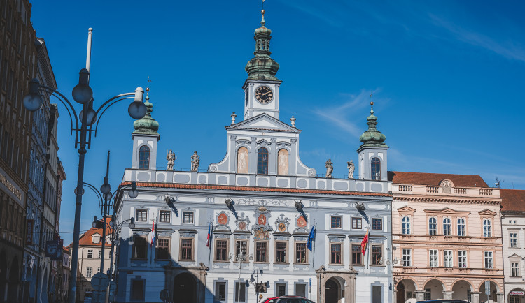 Jak to bude dál s vedením města? Koalice hledá partnera, nevylučuje vládu v menšině