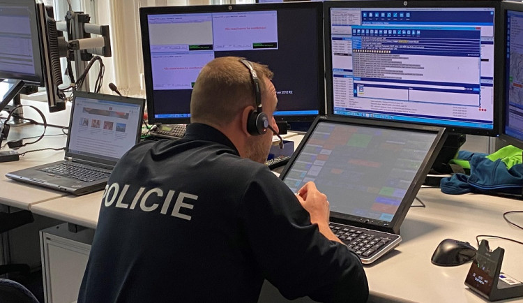 Muž se chtěl pomstít své ex. Na policii volal, že se chce jeho bývala zabít