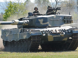 Modernizace armády: Ministerstvo obrany nakoupí 14 tanků Leopard za 4 miliardy korun