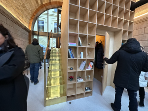 První zasklený oblouk Negrelliho viaduktu je v provozu, lidé si ho mohou zdarma pronajmout