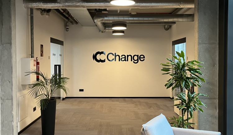 Investiční aplikace Change ve spolupráci s Interactive Brokers nabídne nejlepší podmínky na trhu globálního investování