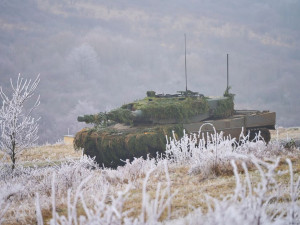 Česká armáda na Doupově poprvé testuje nové tanky Leopard, náročné cvičení prověří techniku i vojáky