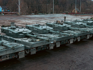 Česká armáda na Doupově poprvé testuje nové tanky Leopard, náročné cvičení prověří techniku i vojáky