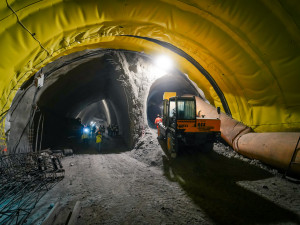 FOTOGALERIE: Stavba metra D je v plném proudu. Podívejte se, jak to vypadá v budoucí stanici Pankrác