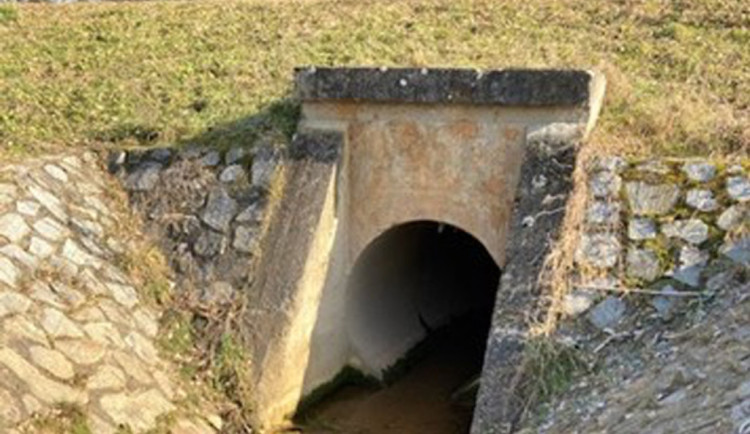 Město zvýší protipovodňová opatření. Odlehčovací komory opatří zpětnými klapkami