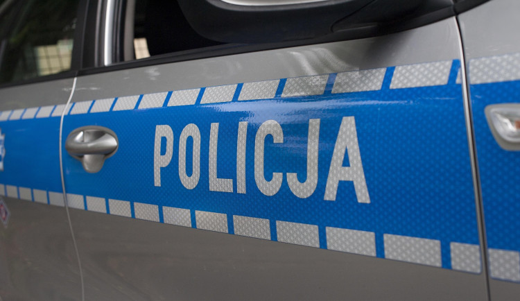 Vlaky z Hrádku na Německo stály, v Polsku byla na trati nalezena usmrcená osoba