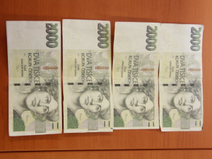 Kriminalisté objasnili další dva případy padělání bankovek