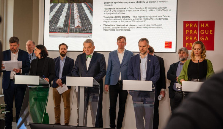 Pražští radní zhodnotili dvouletou práci na tiskové konferenci