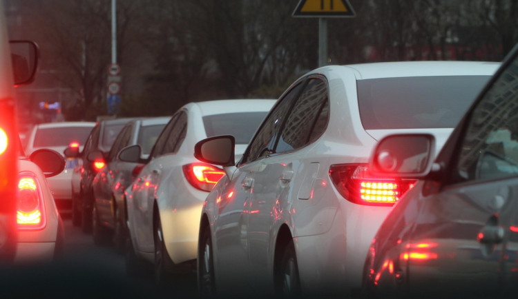 Oprava výpadovky do Polska v Náchodě pokračuje. Rekonstrukce přešla do další fáze