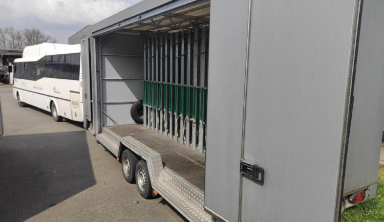 Přerov letos opět vypraví cyklobusy na Bumbálku, loni přepravily tisícovku kol