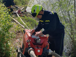 Zamoření vody u Hustopečí nad Bečvou ustupuje. Stav nebezpečí platí do konce května