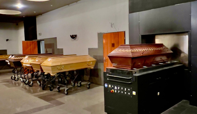 Pražská krematoria mají nové pece, zvládnou i objemnější nebožtíky