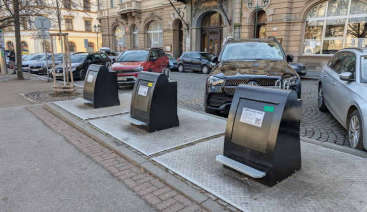 Je dobře když se v centru Plzně zrušily podzemní kontejnery na odpad?