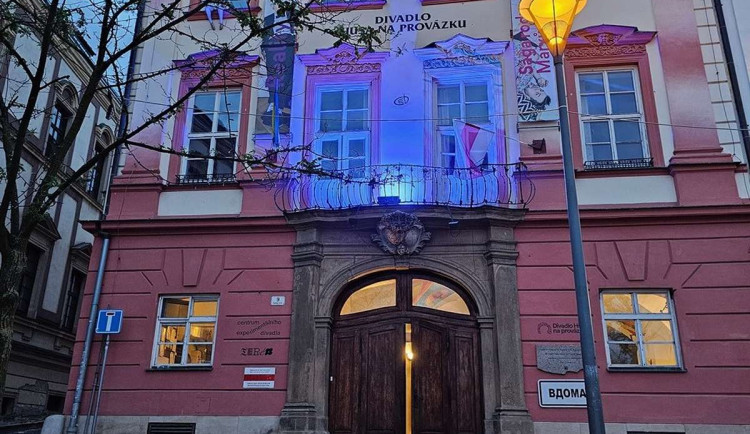 Budovy v Brně se večer rozsvítí modře. Světlo připomene Světový den plicní hypertenze