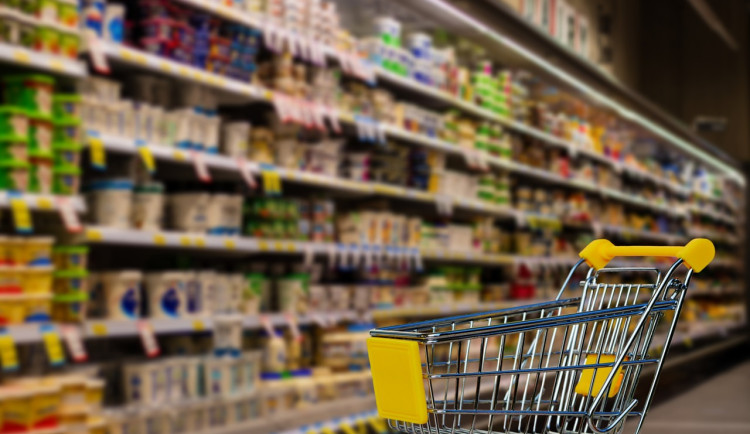 Potraviny brzdí růst maloobchodu