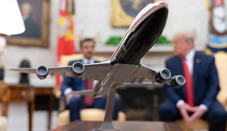 Trump dostal od Kataru letadlo. Dar vyvolal v USA politickou bouři