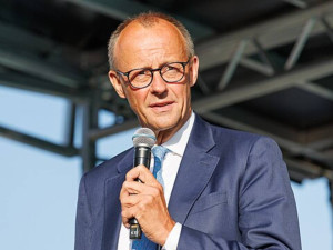 Merz: Německo bude mít nejsilnější armádu v Evropě