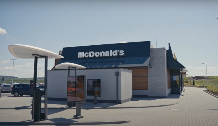 VIDEO: U Mořic na Prostějovsku se otvírá McDonald’s. Jde o šestou pobočku v kraji