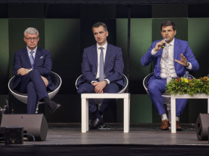 Politici deklarují podporu OZE, solárníci volají po předvídatelnosti trhu