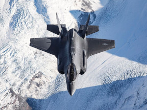 V Hlubočkách se budou opravovat některé klíčové systémy nejmodernějších stíhaček F-35