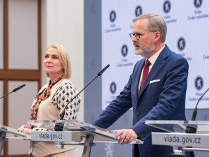 Vláda schválila investice do obrany, jaderné energetiky a výzkumu