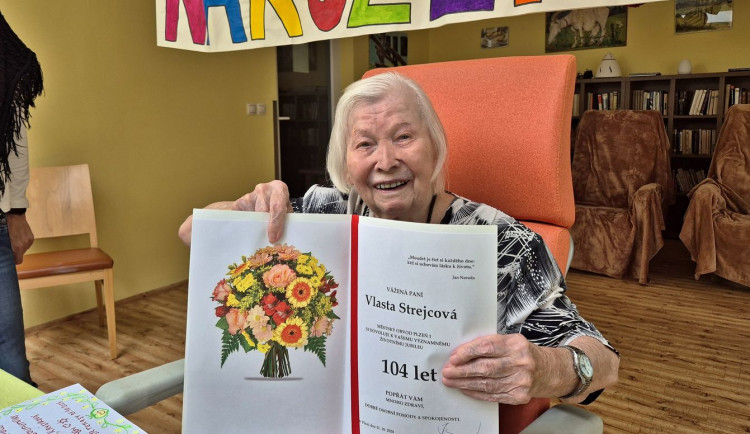 Zamlada vozila Gotta v kočárku. Zemřela nejstarší Plzeňanka ve věku 104 let