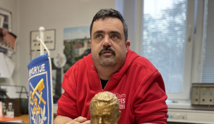 Novotný rezignoval na post starosty Řeporyjí, nastoupí do vězení