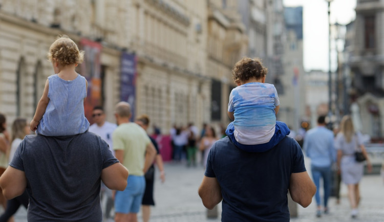 Počet obyvatel v kraji klesl na 1,179 milionu. Přibylo rozvodů i stěhování