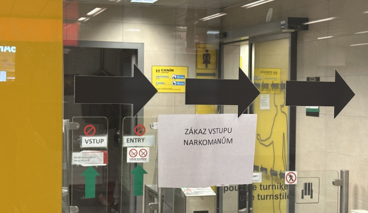 Není to fér. Nová kontaktní centra pro narkomany Praha 1 a 7 odmítají