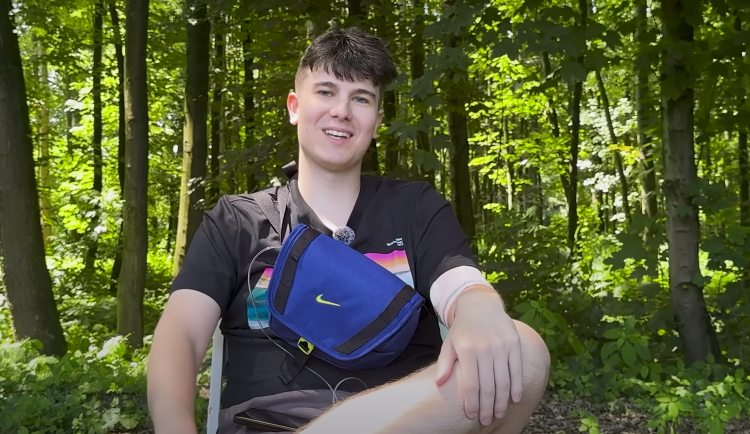 Léčba není. Budu nějak dožívat, říká florbalista Adam bojující s rakovinou