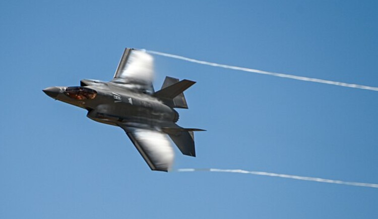 Nová éra RAF: Británie pořizuje F-35A s jadernou schopností