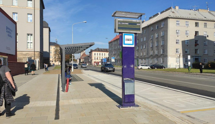 Inteligentnější zastávky pro Olomouc. DPMO chystá modernizaci systému informačních panelů