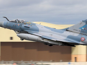 Další Mirage 2000 ve hře. Ukrajina jedná s Francií o obraně
