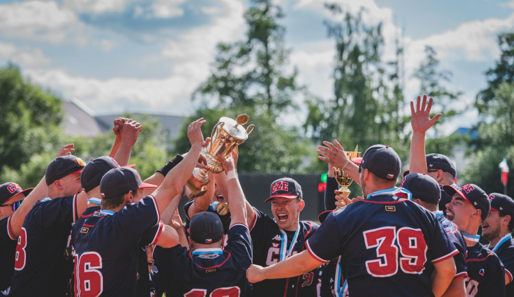 Čeští softbalisté ovládli potřinácté ME, ve finále opět porazili Dánsko